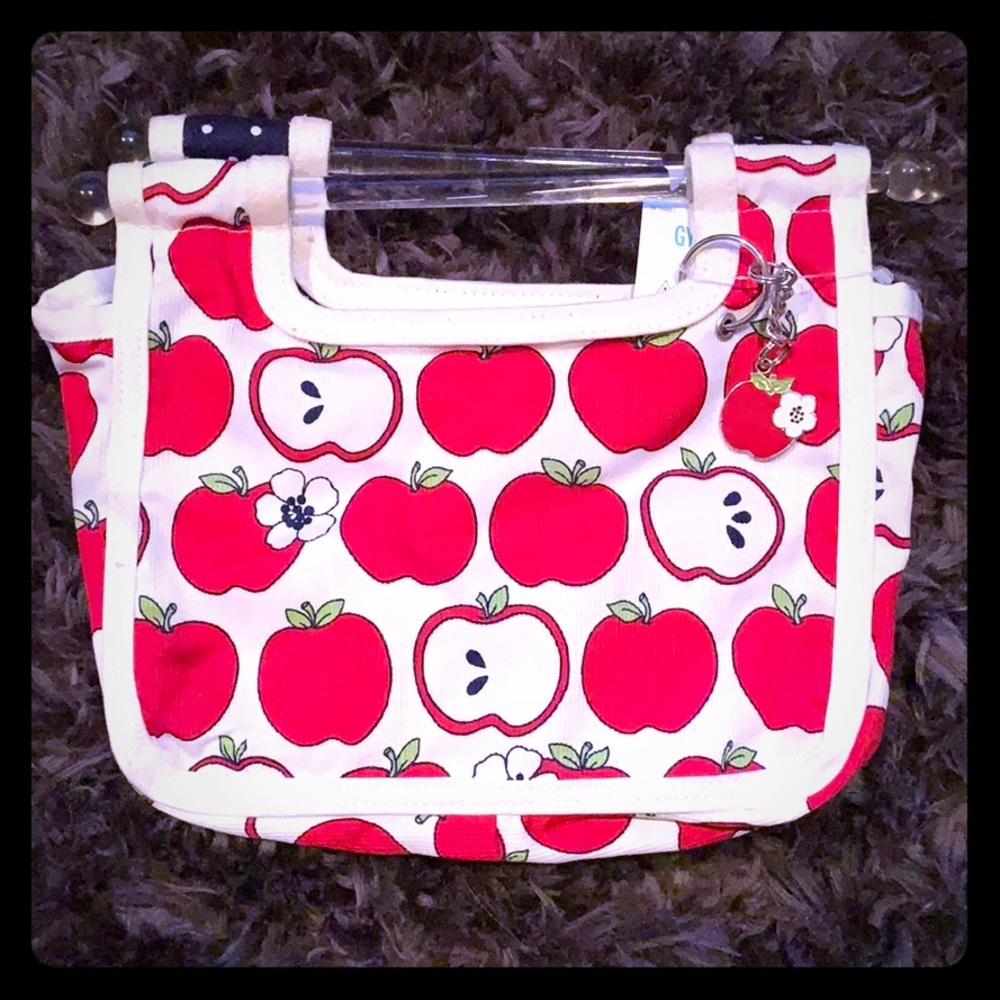 Reversible girl’s hand bag!
